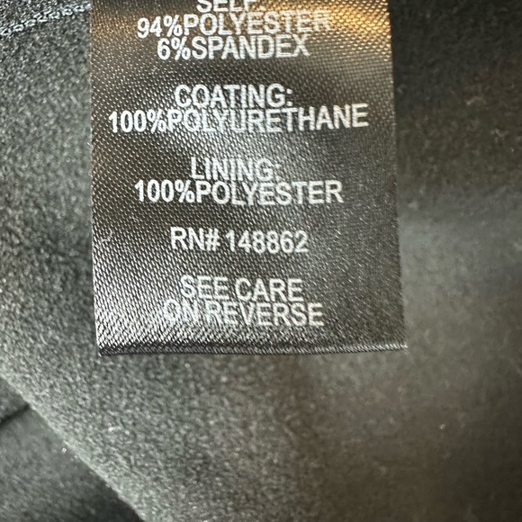 Torrid Peplum Faux Leather Top (torrid size 4) - Picture 4 of 6